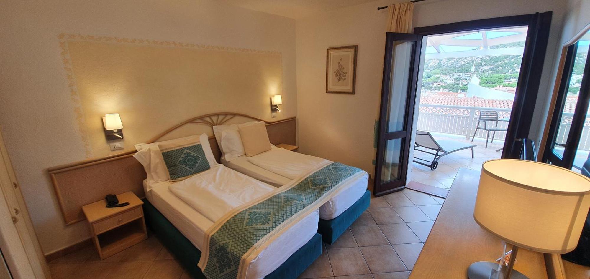 Hotel Mon Repos Бая Сардиния Екстериор снимка