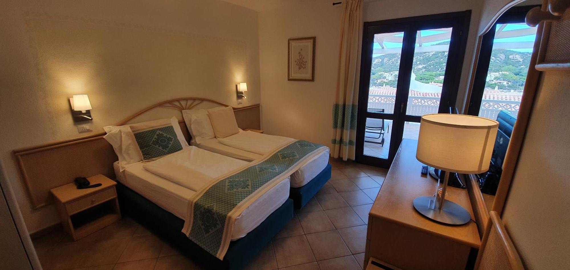 Hotel Mon Repos Бая Сардиния Екстериор снимка