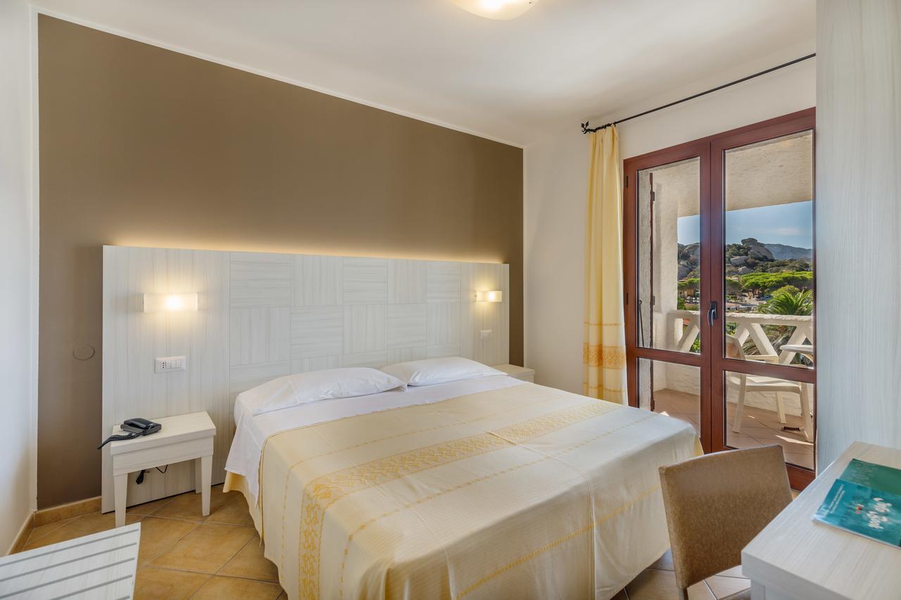 Hotel Mon Repos Бая Сардиния Екстериор снимка