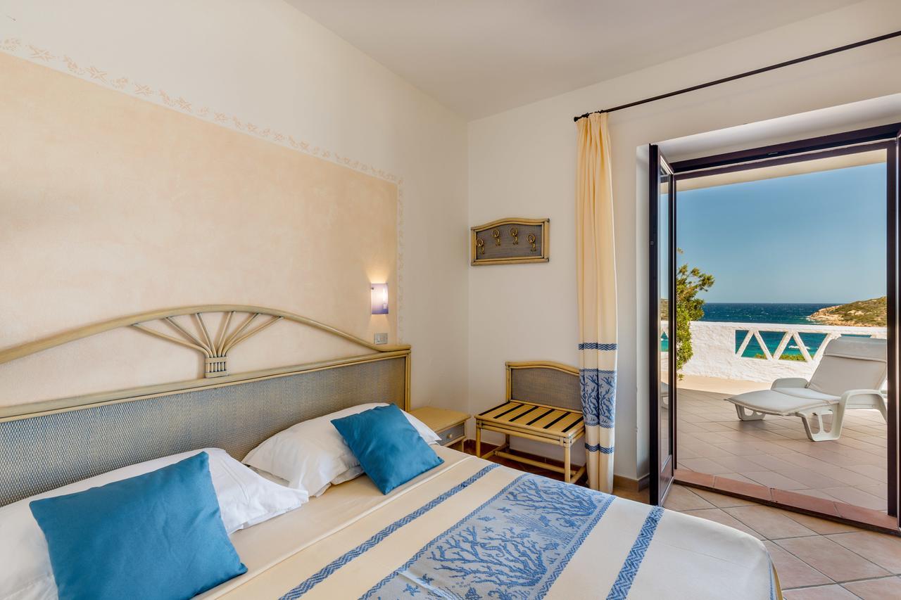 Hotel Mon Repos Бая Сардиния Екстериор снимка